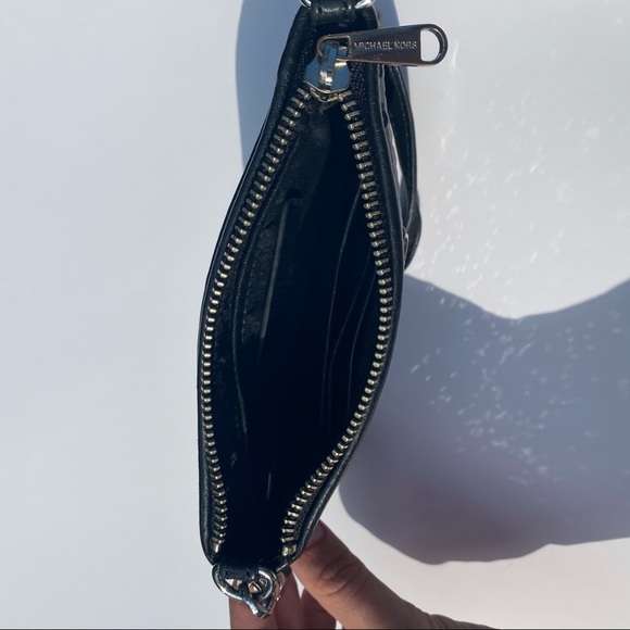 Sequence MK Mini Shoulder Bag🦋 - Picture 3 of 6